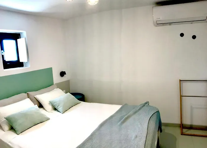 Spiti Su In Paros - Naousa Piscina Privata *