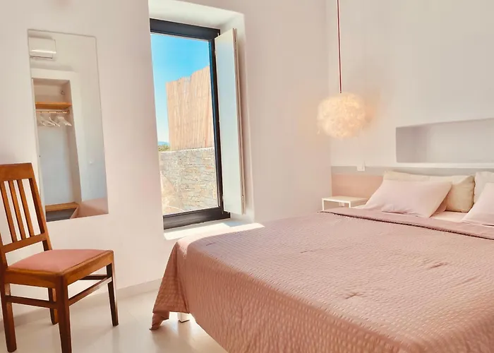 Spiti Su In Paros - Naousa Piscina Privata Villa Ambelas