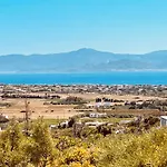 Spiti Su In Paros - Naousa Piscina Privata アベラス