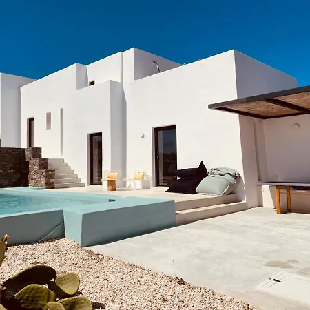 Villa Spiti Su In Paros - Naousa Piscina Privata Ambelas