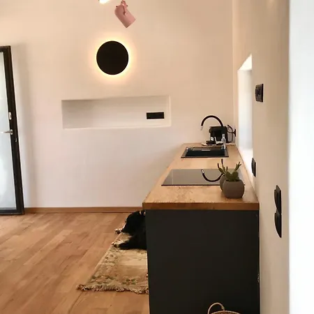 Spiti Su In Paros - Naousa Piscina Privata Ambelas